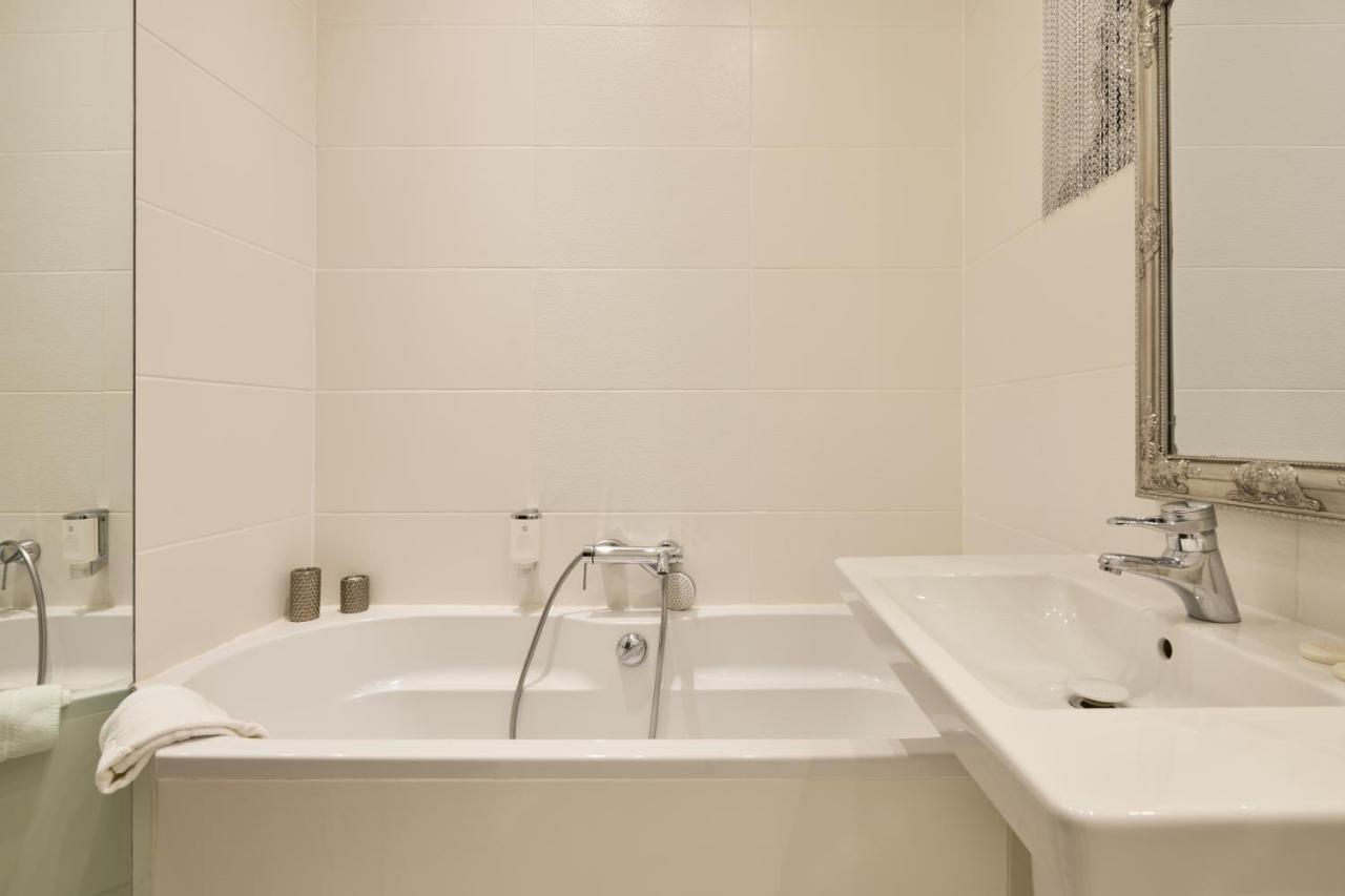 Apartment am Kurpark Baden-Baden Bagian luar foto