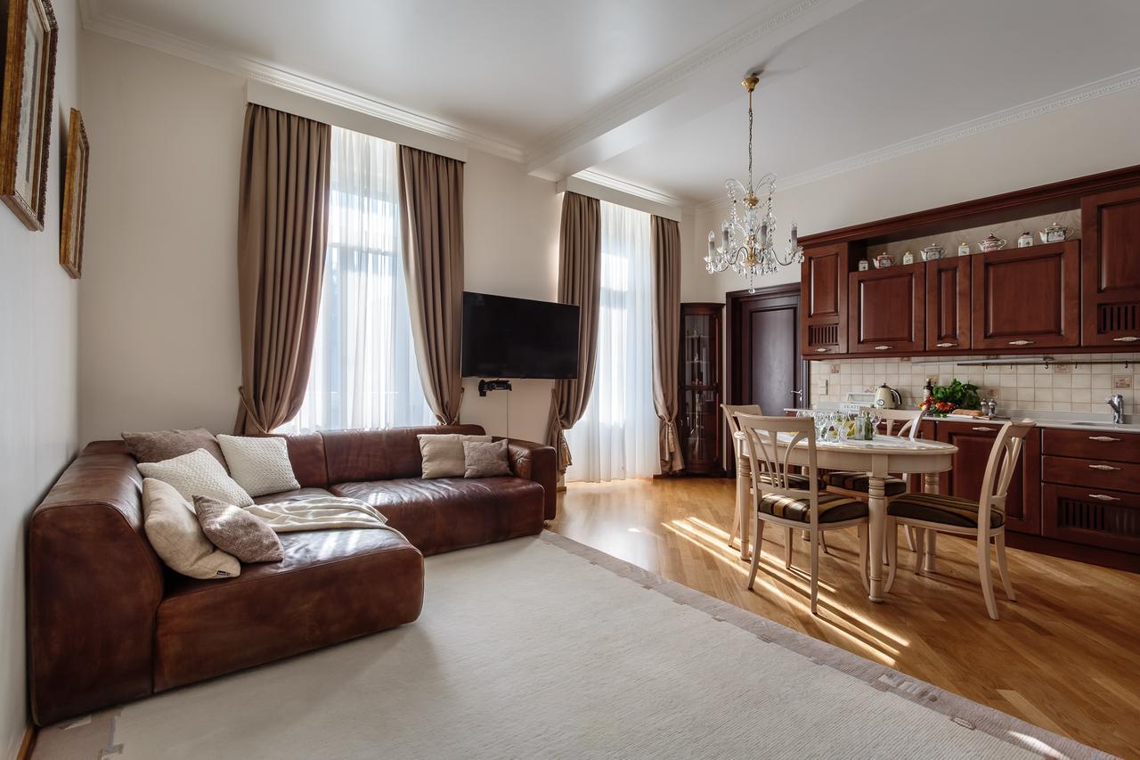 Apartment am Kurpark Baden-Baden Bagian luar foto